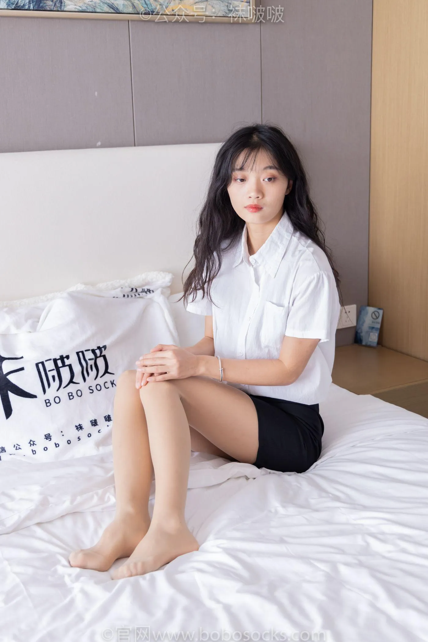 [BoBoSocks袜啵啵]NO.071 涵涵-OL制服、高跟鞋、肉丝 [145P]插图1